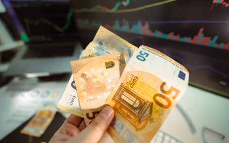 insurance stocks slump